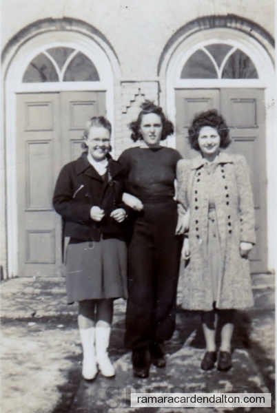 Margarie Allwell, Norma Snoddon, Anna Currie (teacher 1940,42