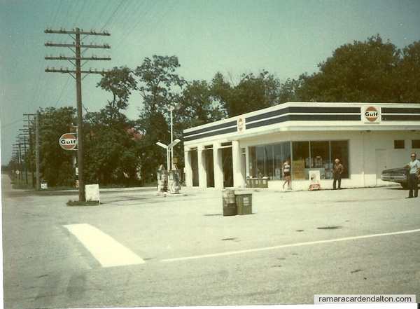 Robertson's Gas Station
