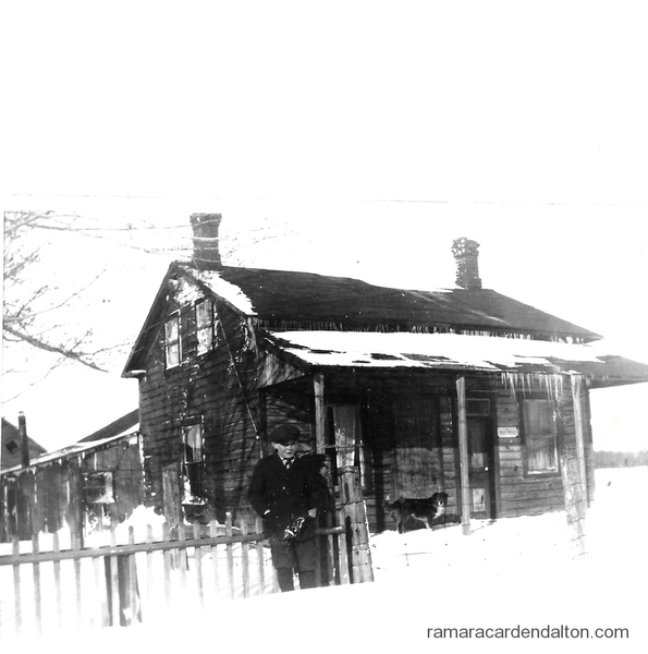 Uptyergrove post office-1925-With Tom Mulvahill