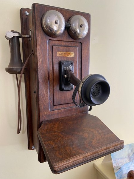 Telephone at the Murphy Farm. Richard Corcelli collection