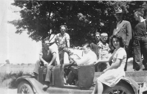 Murphy family 1946