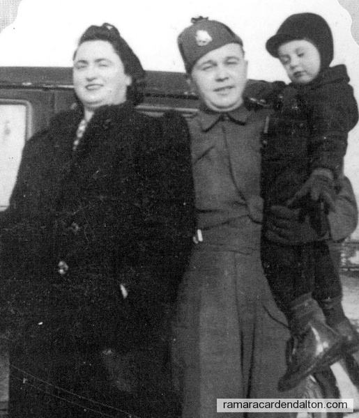 Mary (nee Lee) & Dick Butler with son Jim