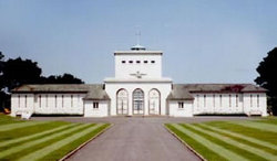 COULTER & McLAUGHLIN /Runnymede Memorial- Surrey, United Kingdom COULTER & McLAUGHLIN /Runnymede Memorial- Surrey, United Kingdom