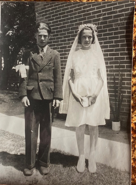 Don and Joan Jun26 1942